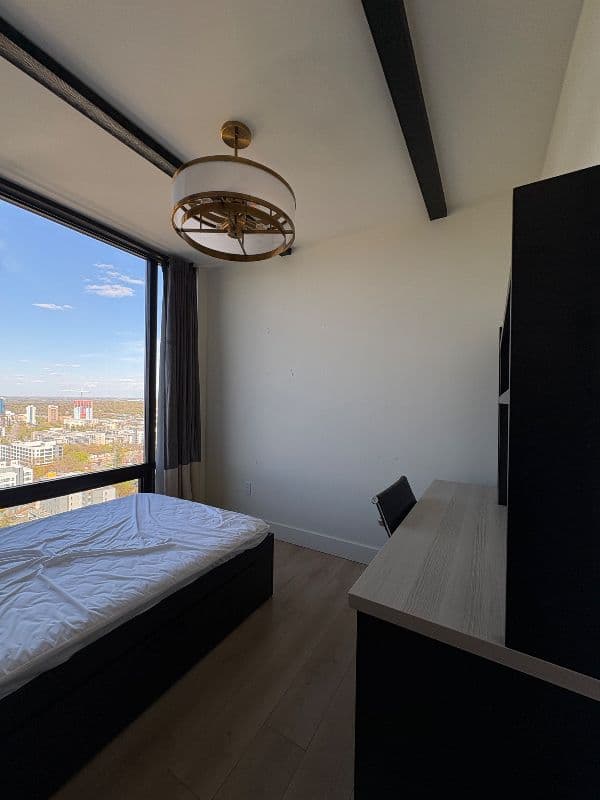 Spring (May-August) Sublet - Society 145 Columbia St W