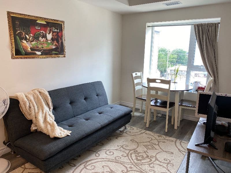 Full unit available for 1 year lease